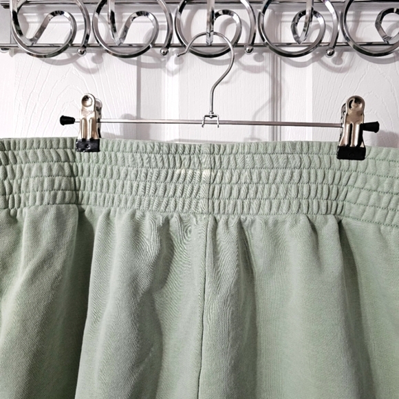 Nike Casual Terry Sweat Shorts - Size XL - Picture 7 of 10